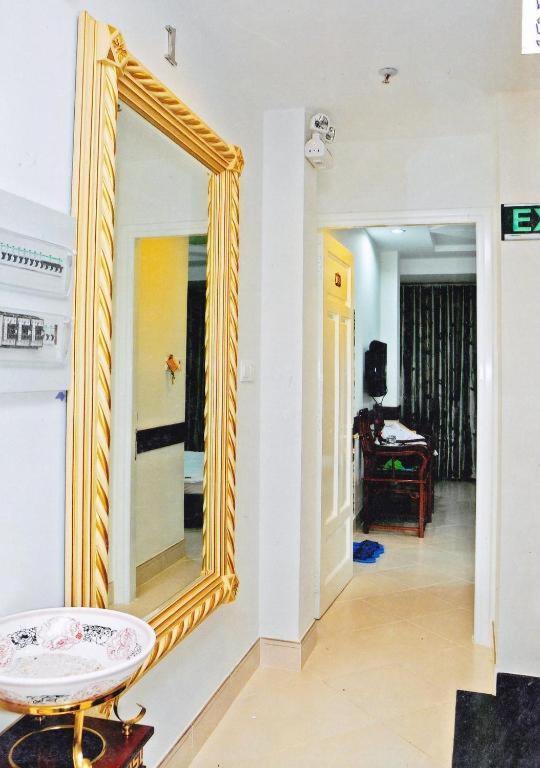 Hoang Thanh Thuy Airport Hotel 1 - Gan Am Thuc Dem Cho Hoang Hoa Tham Хошимін Екстер'єр фото