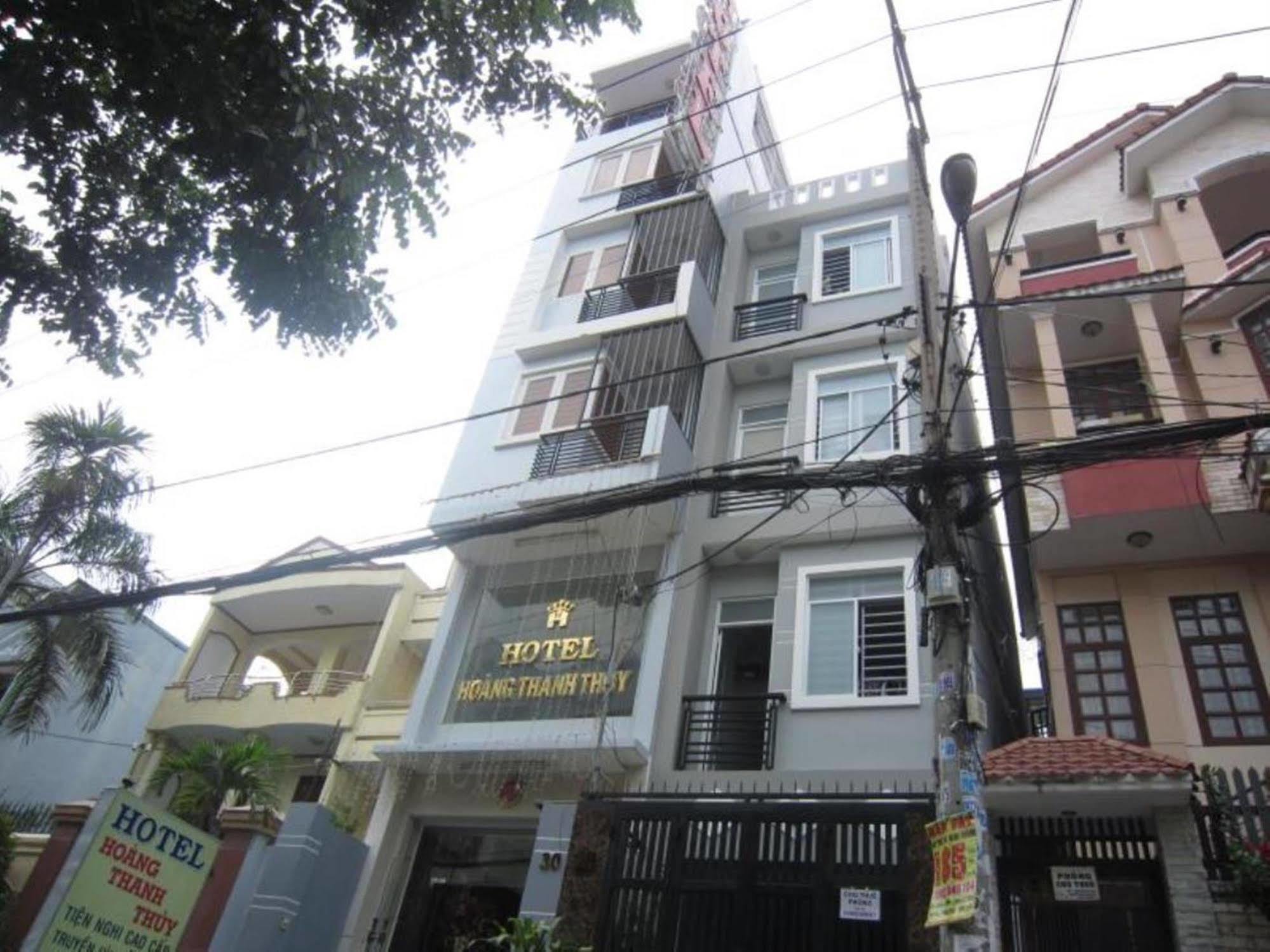 Hoang Thanh Thuy Airport Hotel 1 - Gan Am Thuc Dem Cho Hoang Hoa Tham Хошимін Екстер'єр фото
